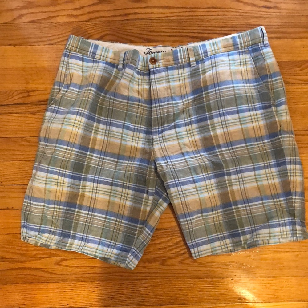 Tommy Bahama linen blend plaid shorts
